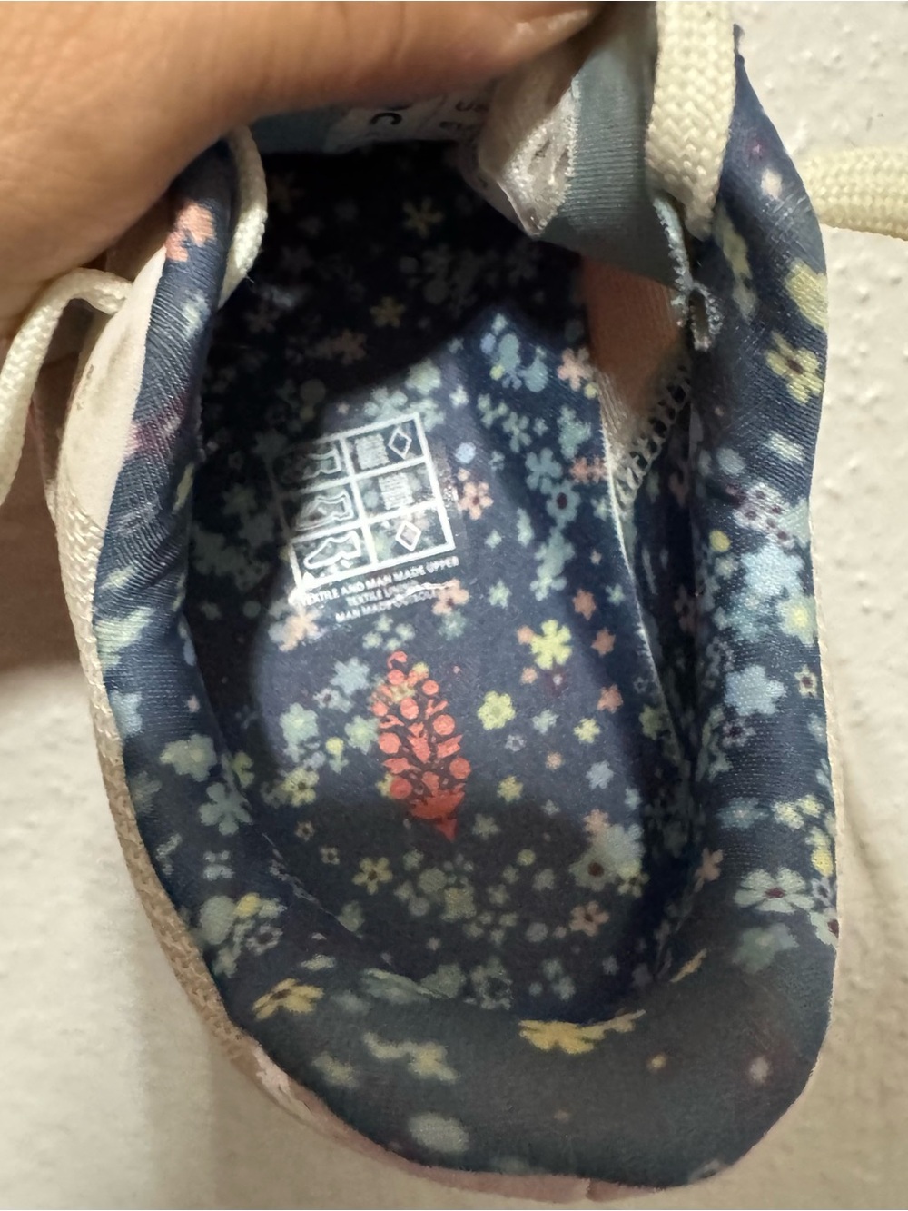 FP Movement XOnCloudMonster sneakers Oyster/Lotus - Picture 2 of 16